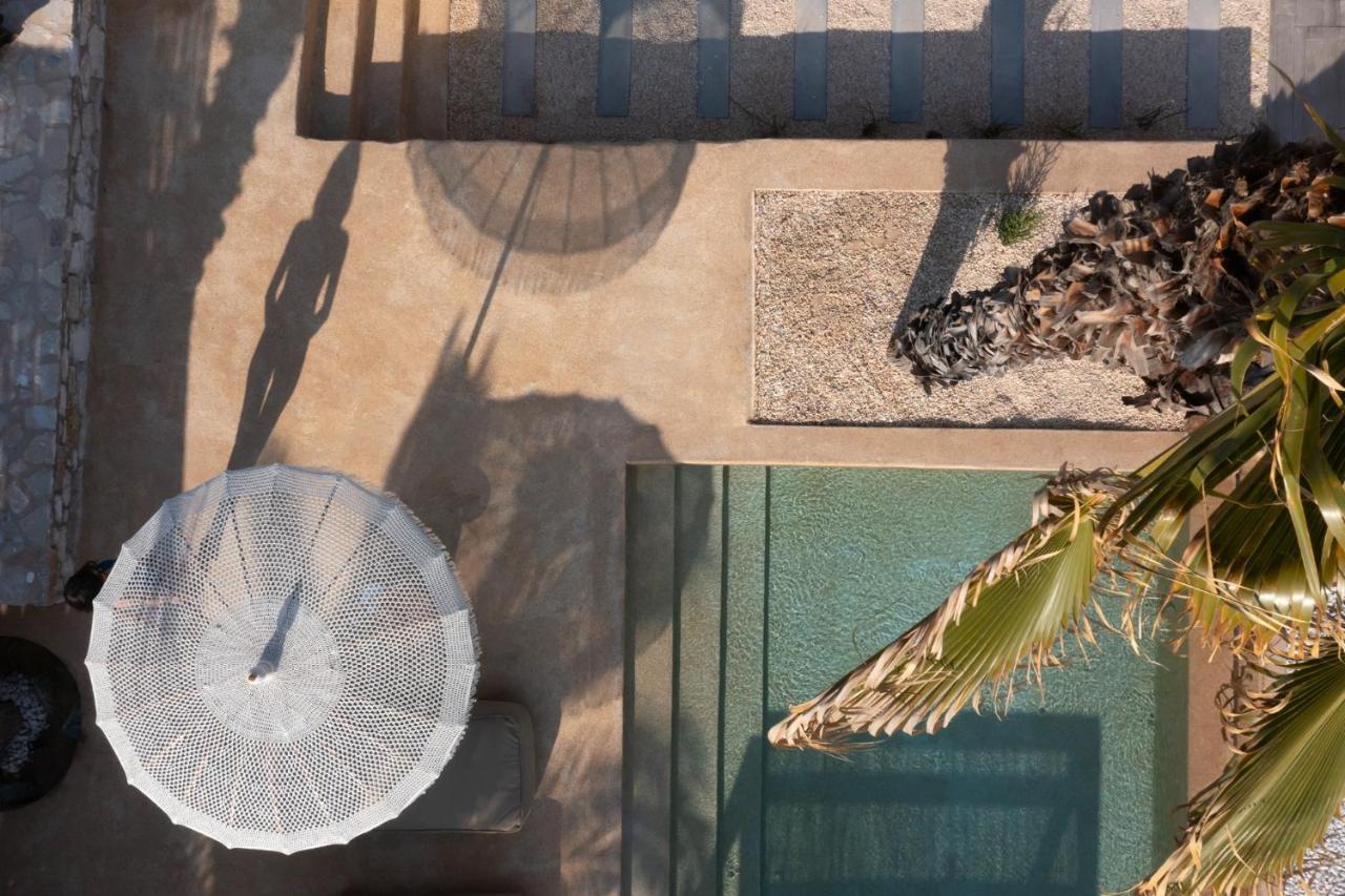 Kosmitis Suites & Villas ナウサ エクステリア 写真