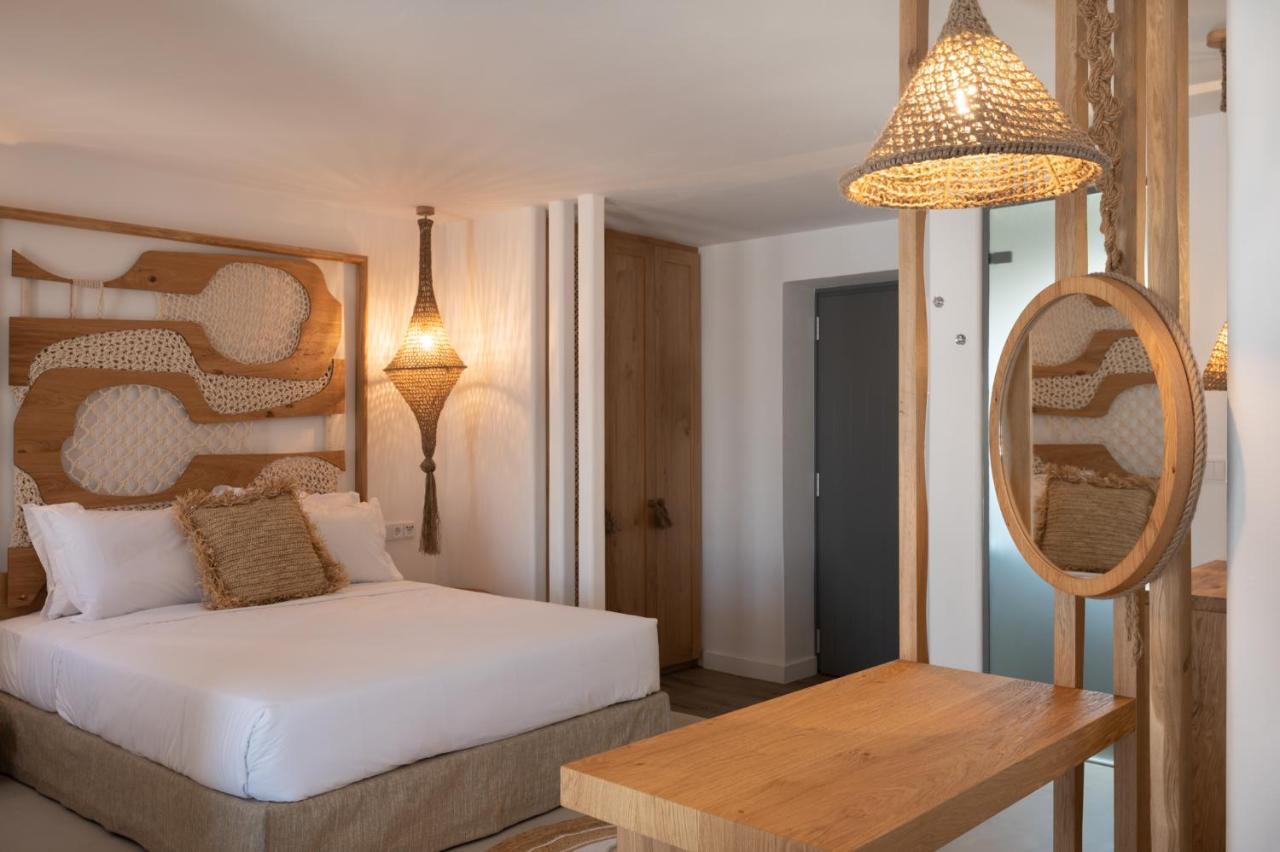 Kosmitis Suites & Villas ナウサ エクステリア 写真