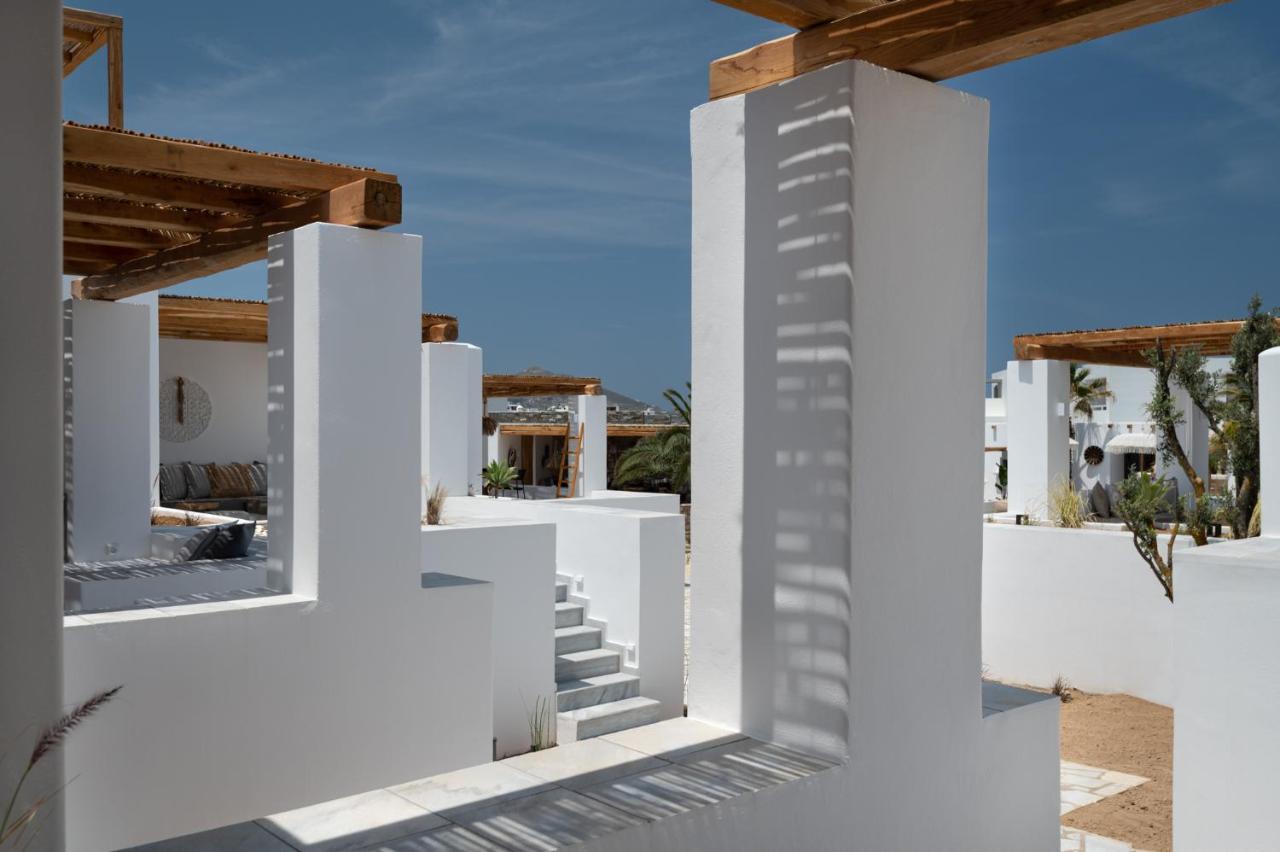 Kosmitis Suites & Villas ナウサ エクステリア 写真