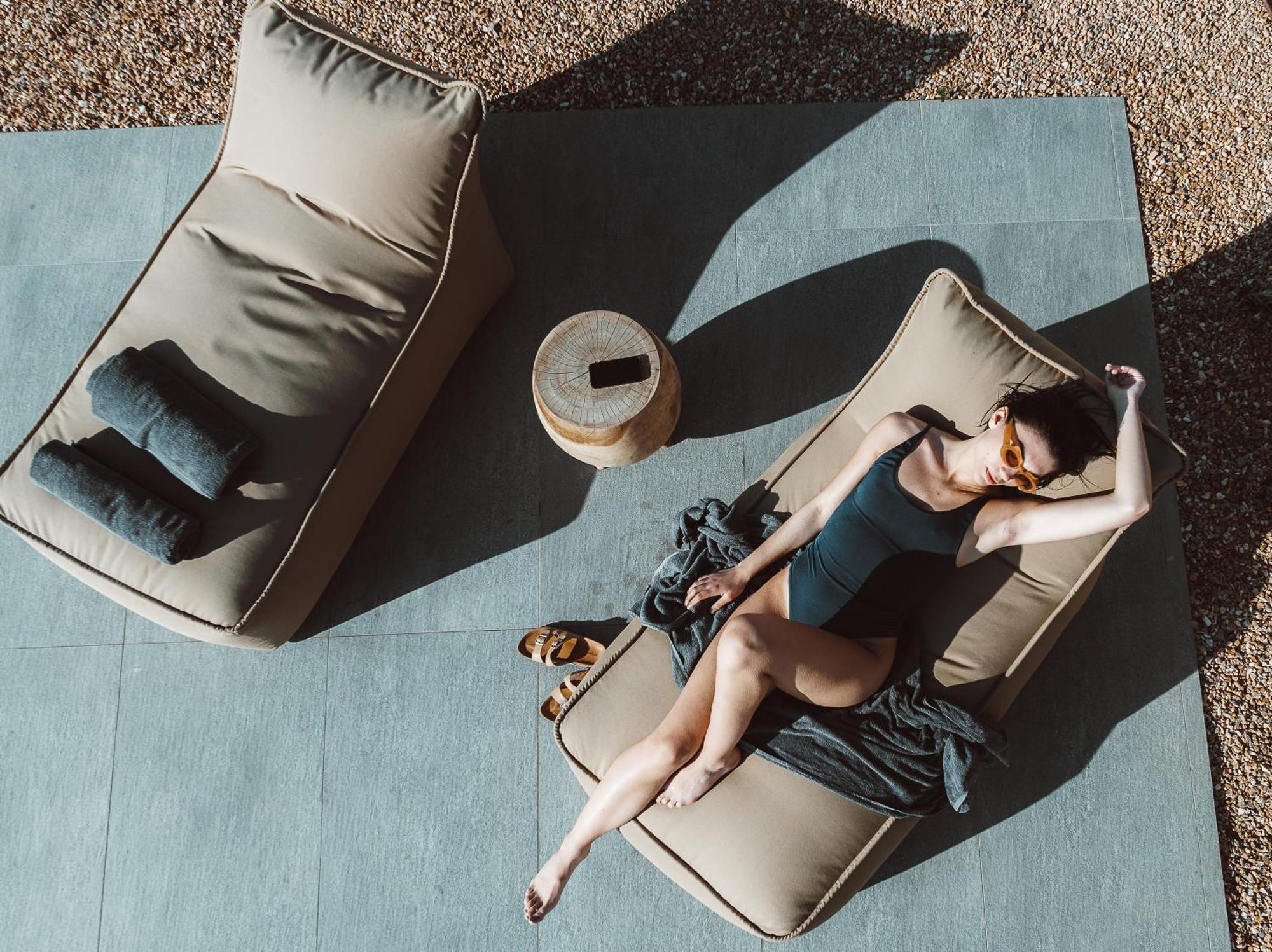Kosmitis Suites & Villas ナウサ 部屋 写真